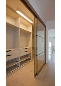 Линейная гардеробная комната с дверями купе Канск